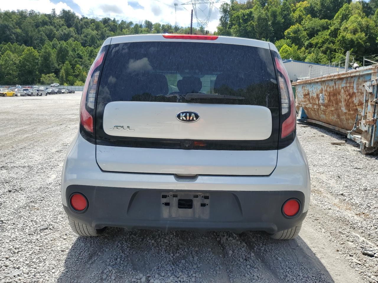 2017 Kia Soul - Image 6