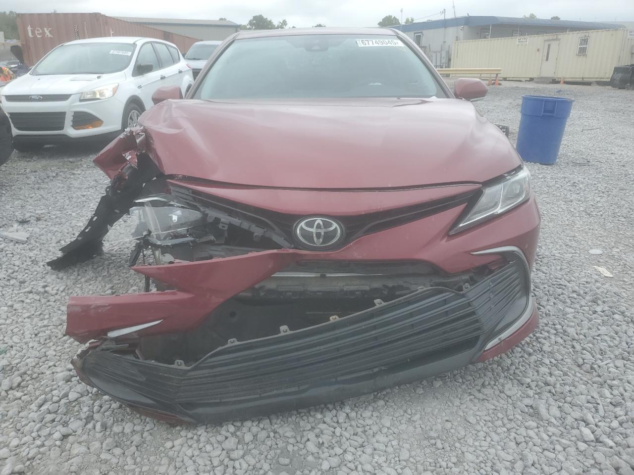 2022 Toyota Camry Le - Image 5