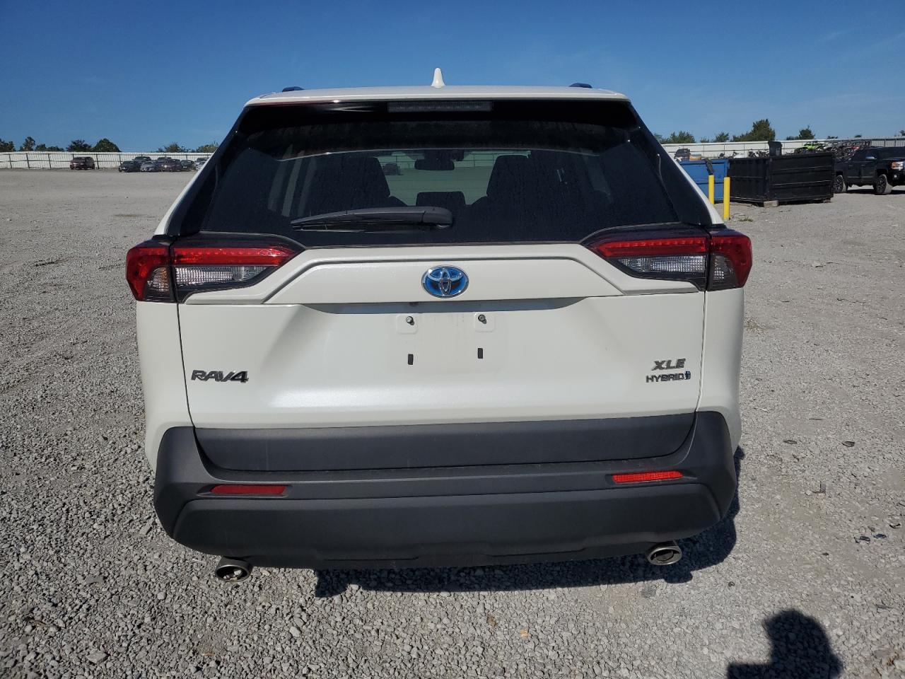 2022 Toyota Rav4 Xle Premium - Фото 6