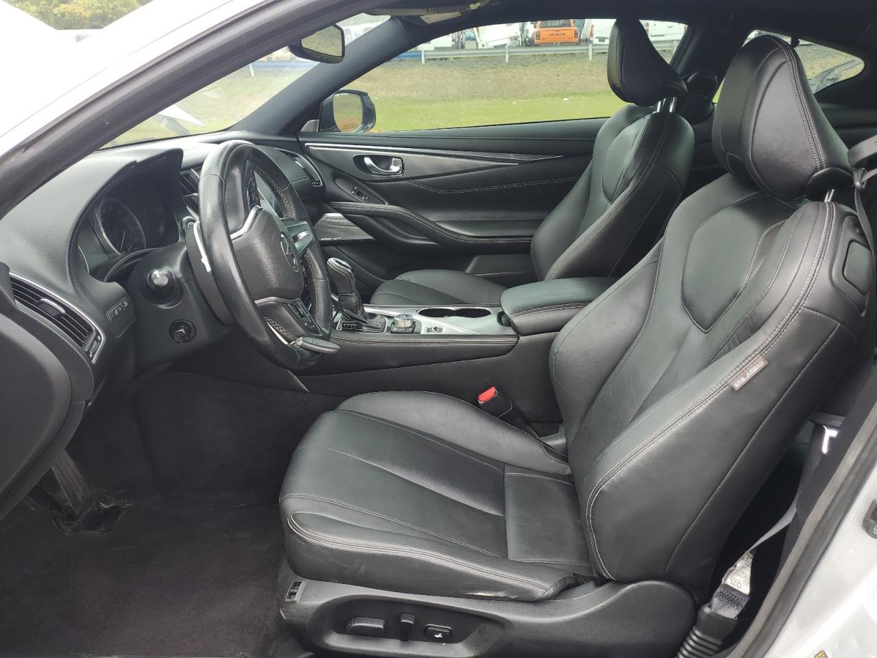 2017 Infiniti Q60 Premium - Image 7