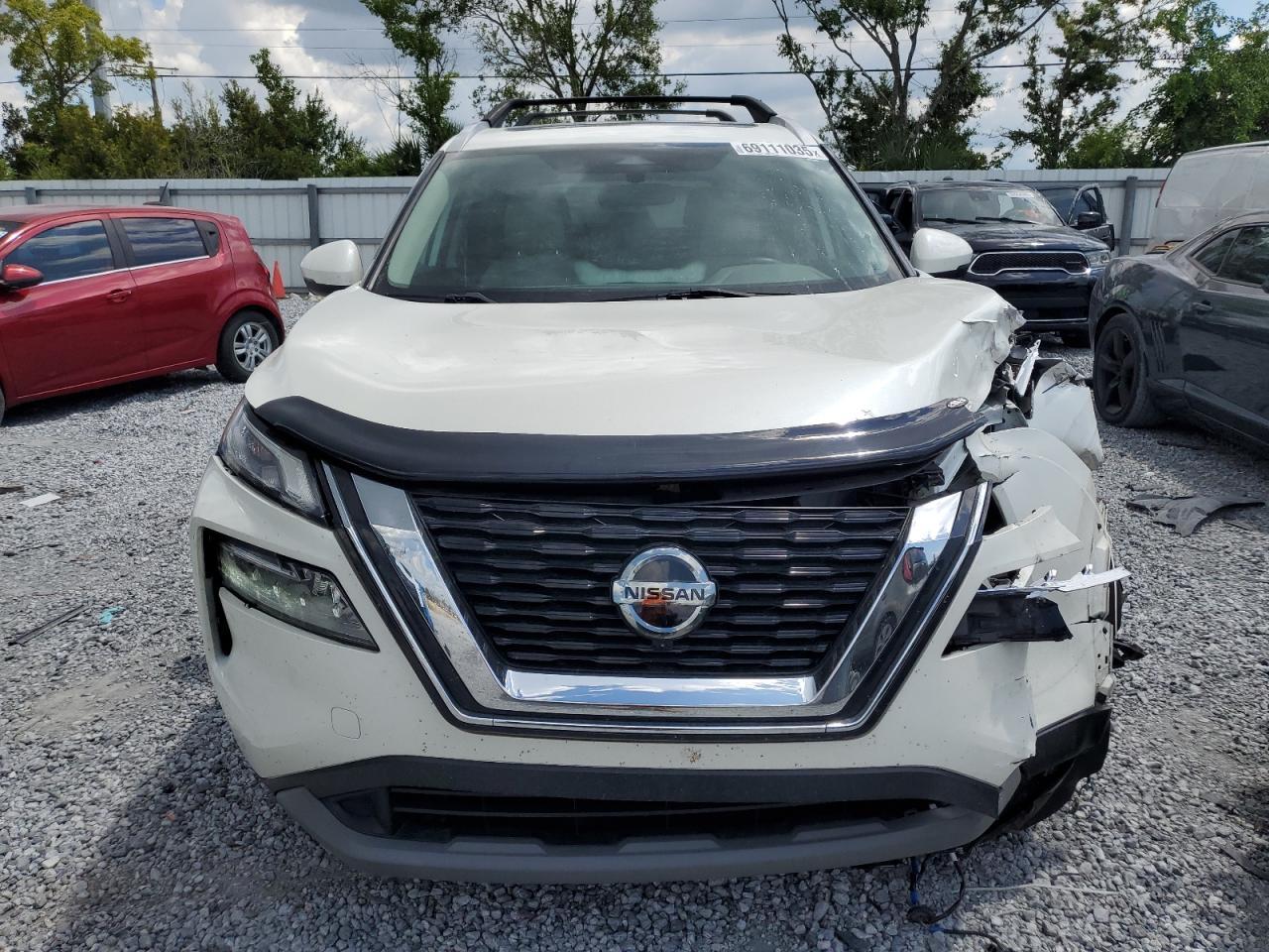 2021 Nissan Rogue Sv - Image 5
