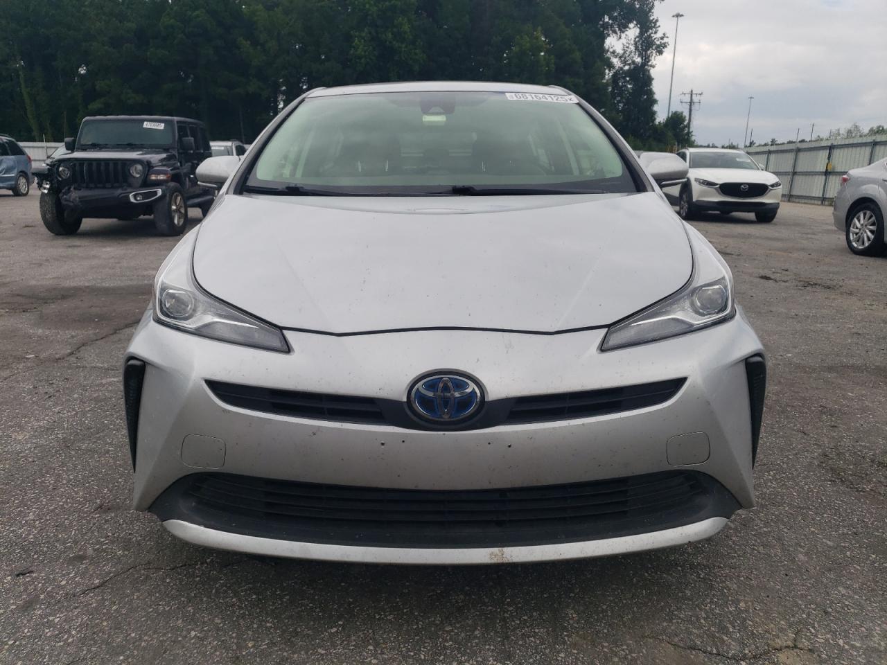 2022 Toyota Prius Night Shade - Image 5