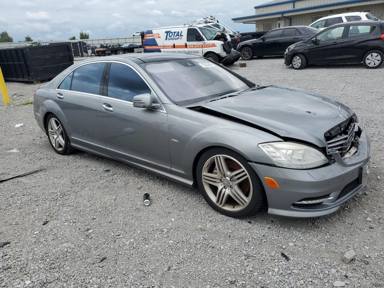 2012 Mercedes-Benz S 550 4Matic - Фото 4