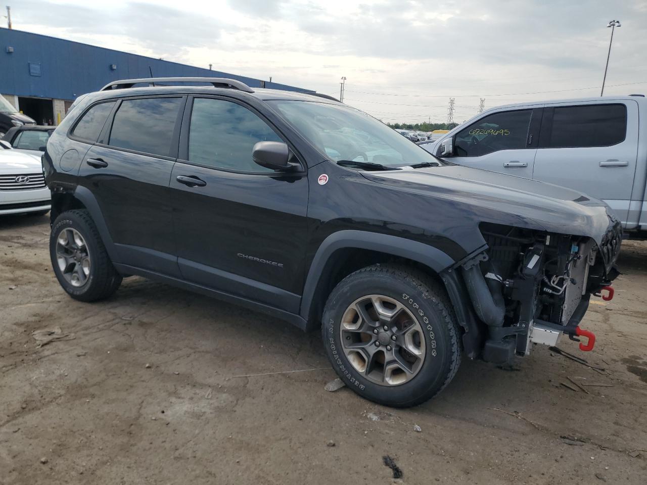 2019 Jeep Cherokee Trailhawk - Фото 4