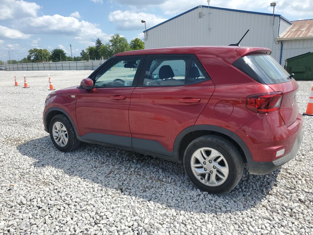 2025 Hyundai Venue Se - Фото 2