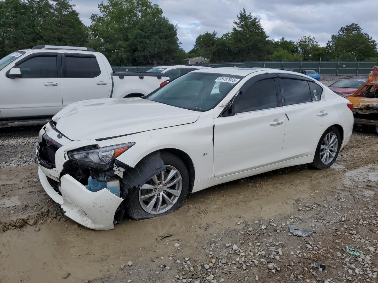2015 Infiniti Q50 Base