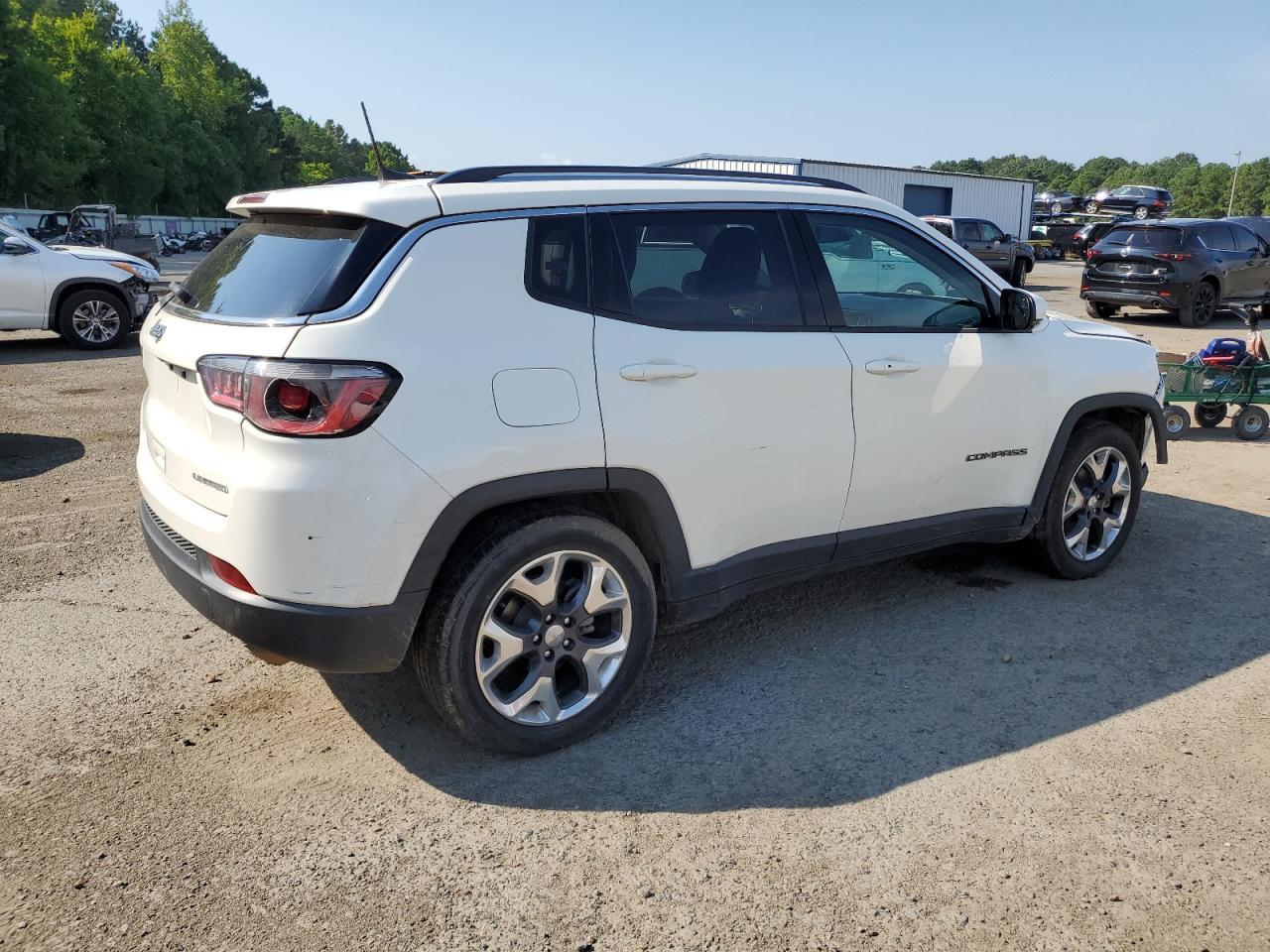 2019 Jeep Compass Limited - Image 3