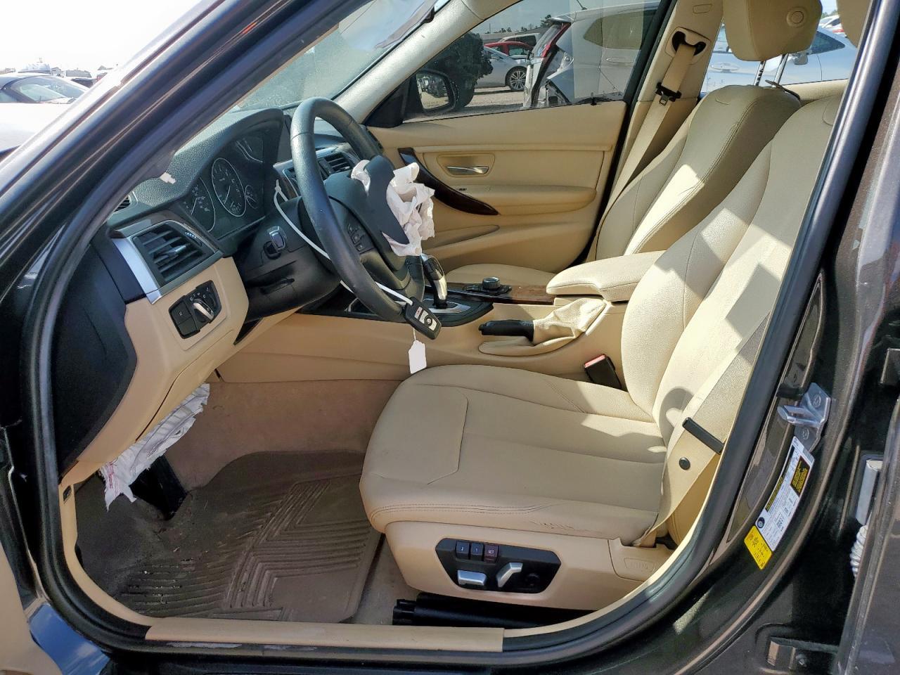 2016 BMW 320 I - Фото 7