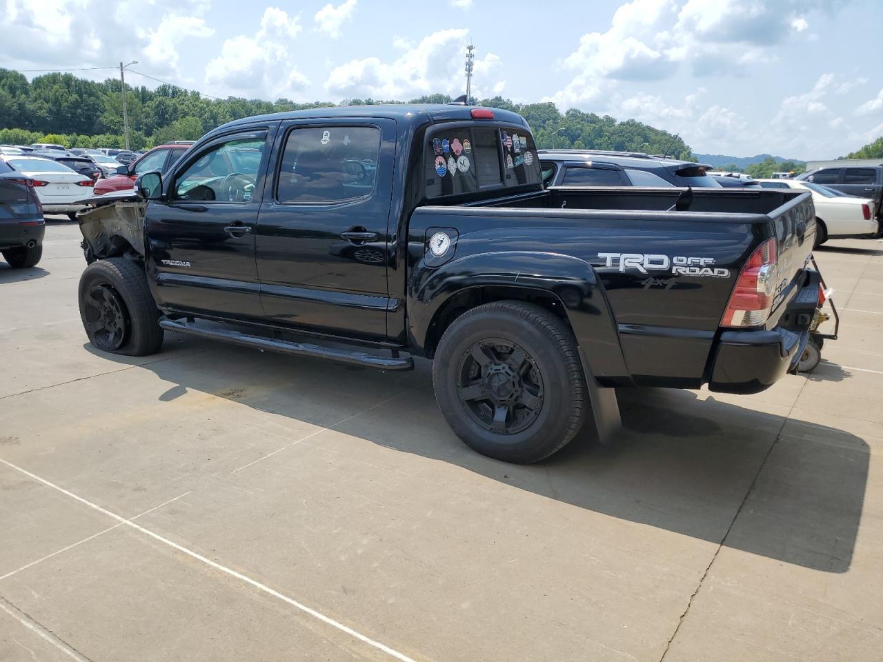 2015 Toyota Tacoma Double Cab Prerunner - Image 2
