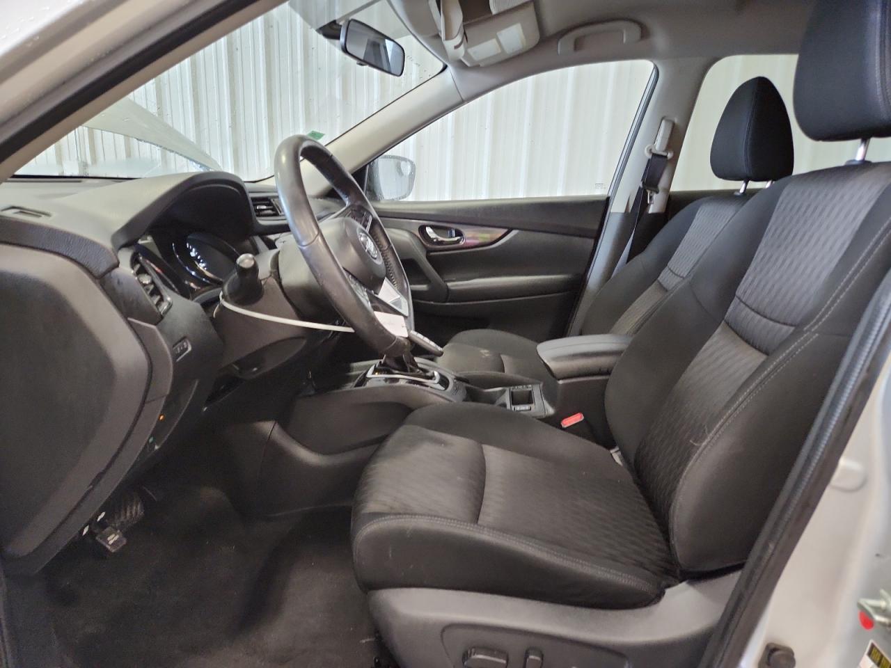 2017 Nissan Rogue S - Image 7