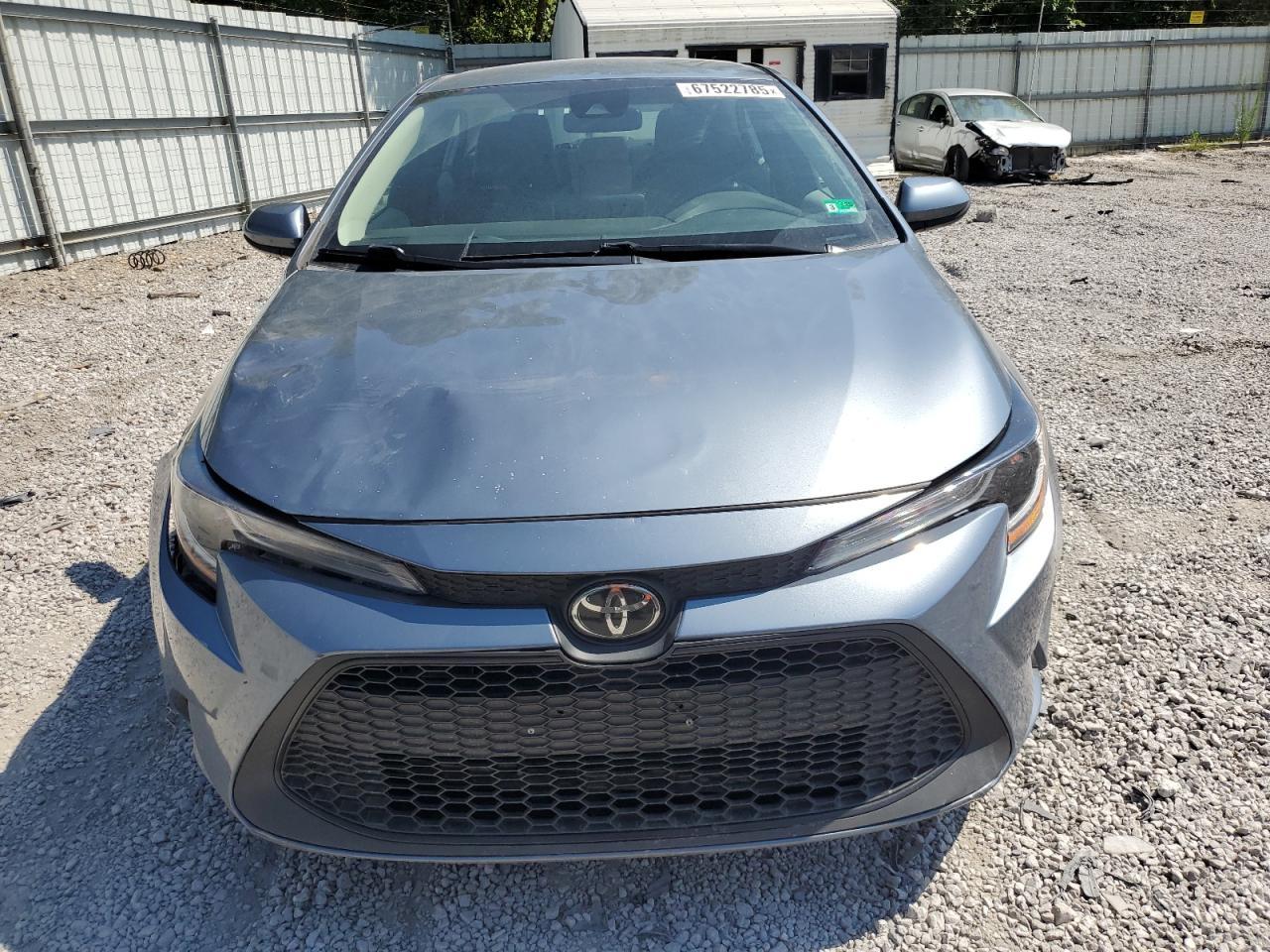 2022 Toyota Corolla Le - Image 5