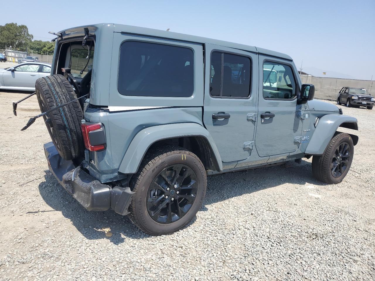 2024 Jeep Wrangler Sahara 4Xe - Фото 3