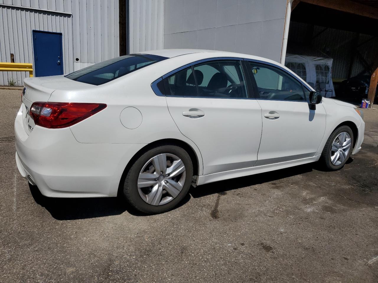 2015 Subaru Legacy 2.5I - Фото 3