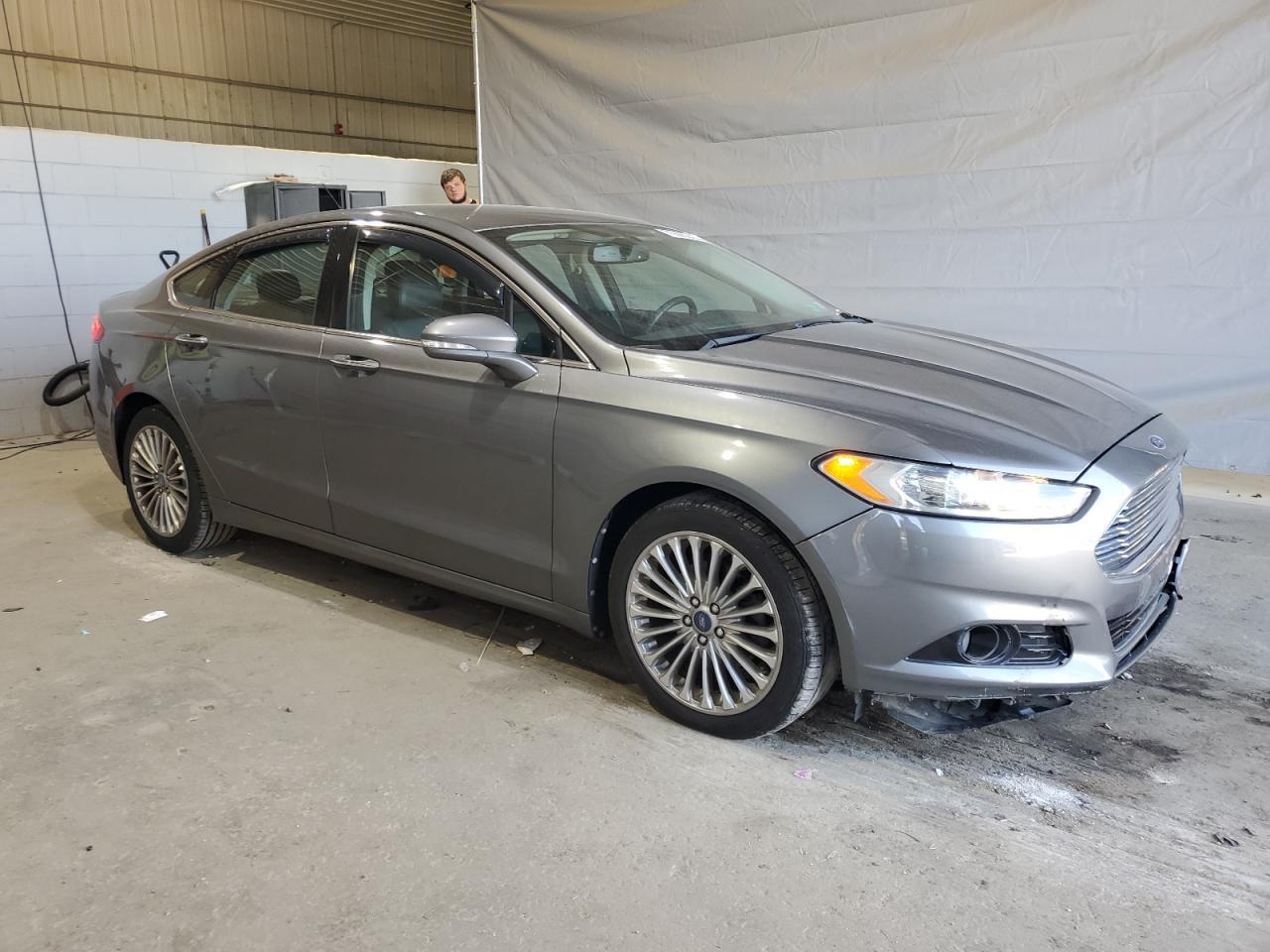 2013 Ford Fusion Titanium - Image 4