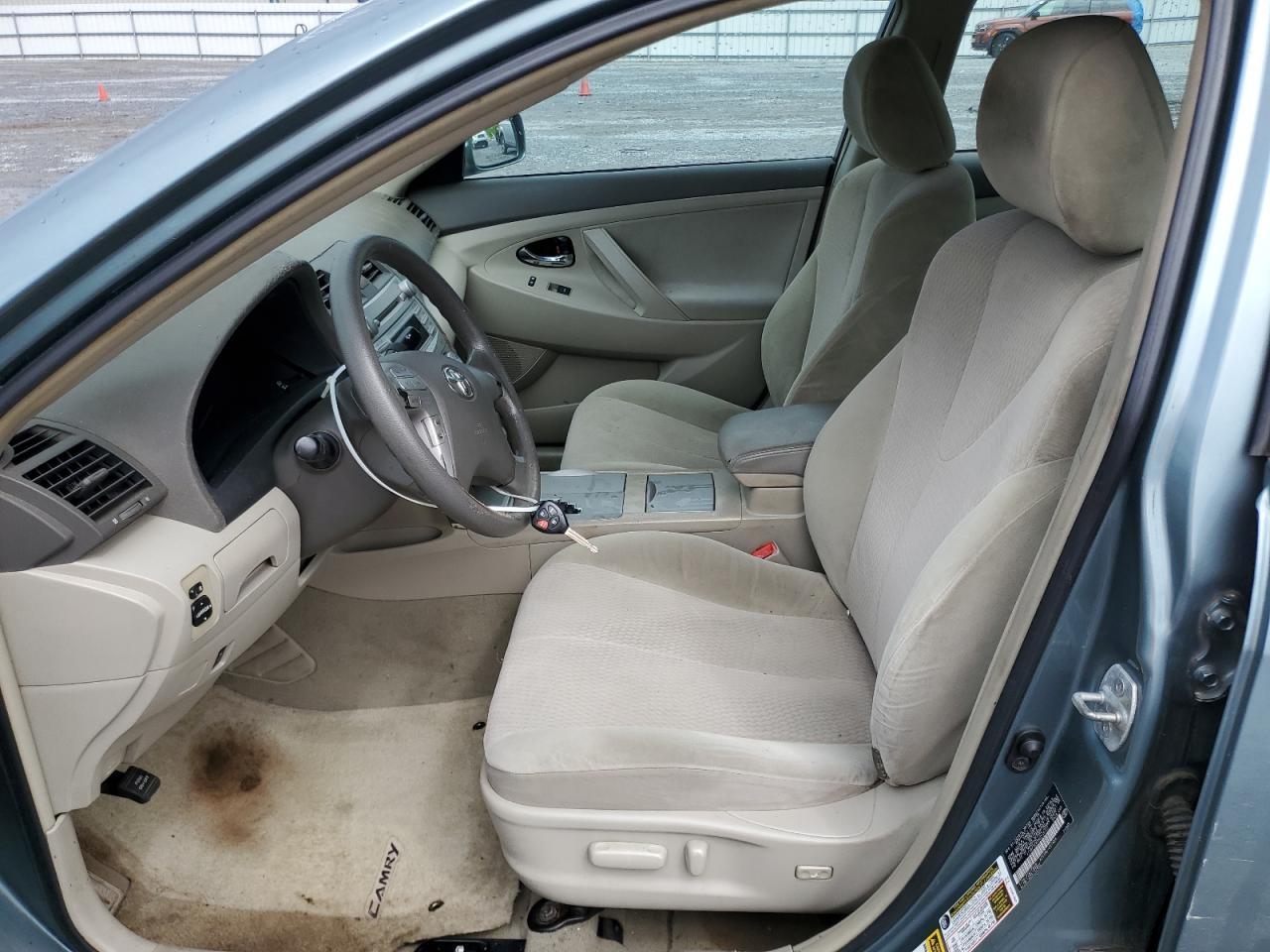 2010 Toyota Camry Base - Фото 7