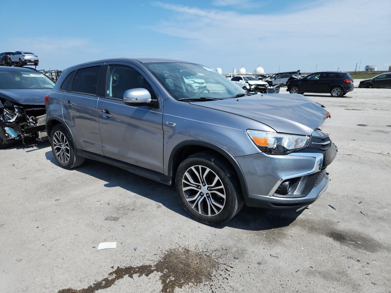 2019 Mitsubishi Outlander Sport Se - Фото 4