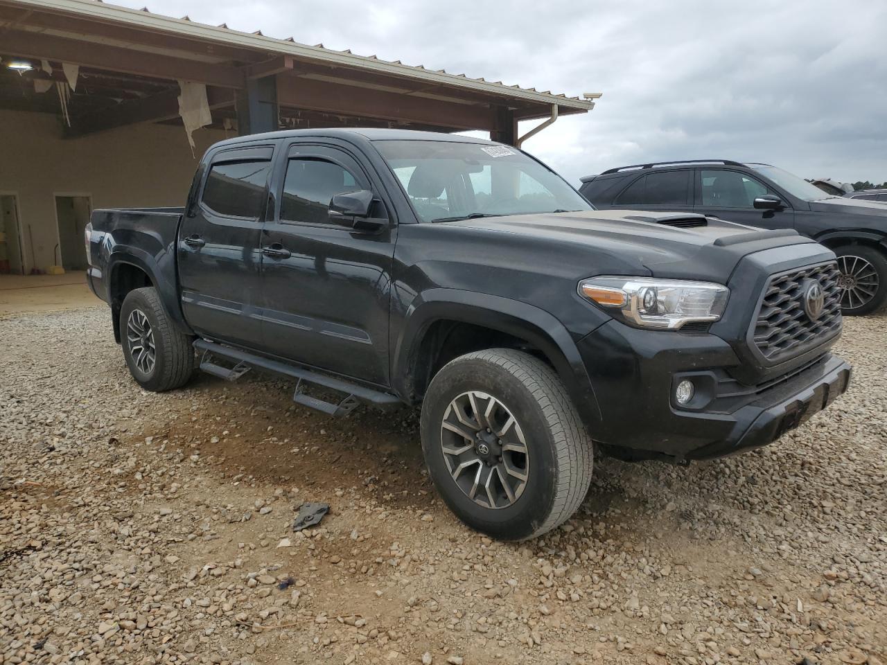 2023 Toyota Tacoma Double Cab - Image 4