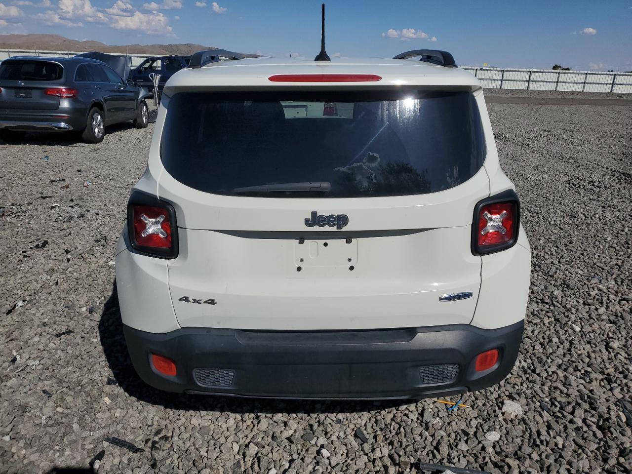 2017 Jeep Renegade Latitude - Фото 6