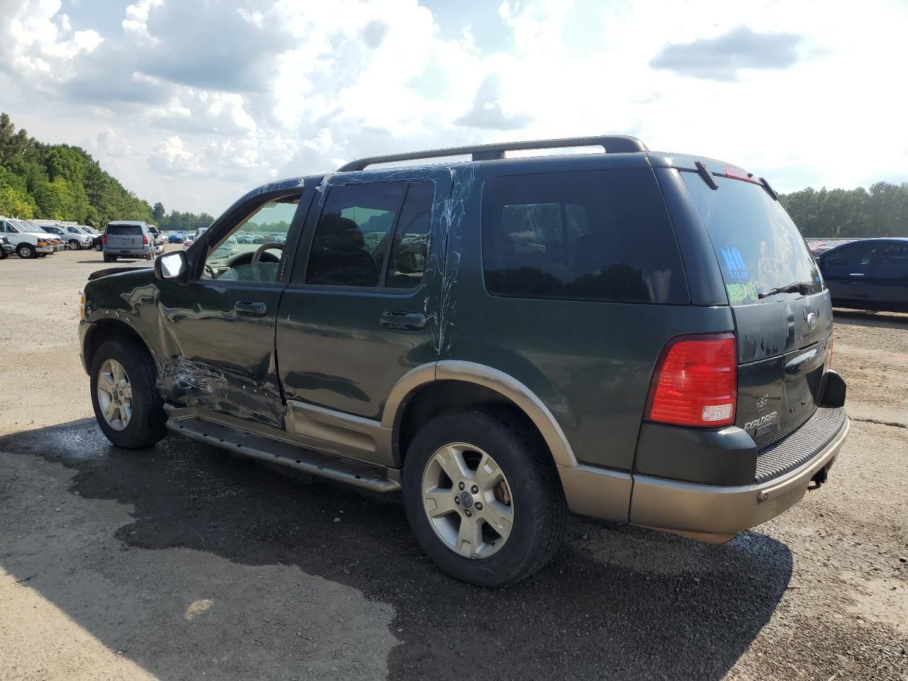 2003 Ford Explorer Eddie Bauer - Фото 2