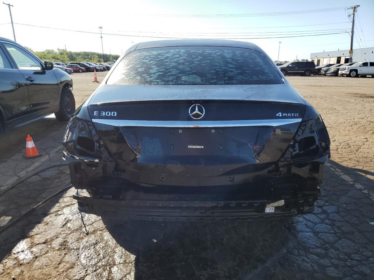 2017 Mercedes-Benz E 300 - Image 6