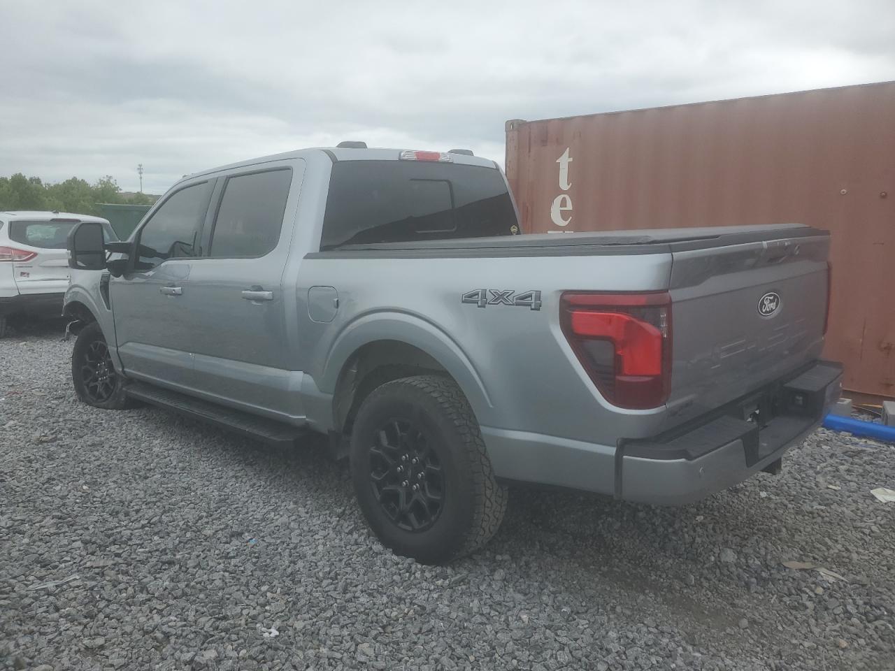 2024 Ford F150 Xlt - Фото 2
