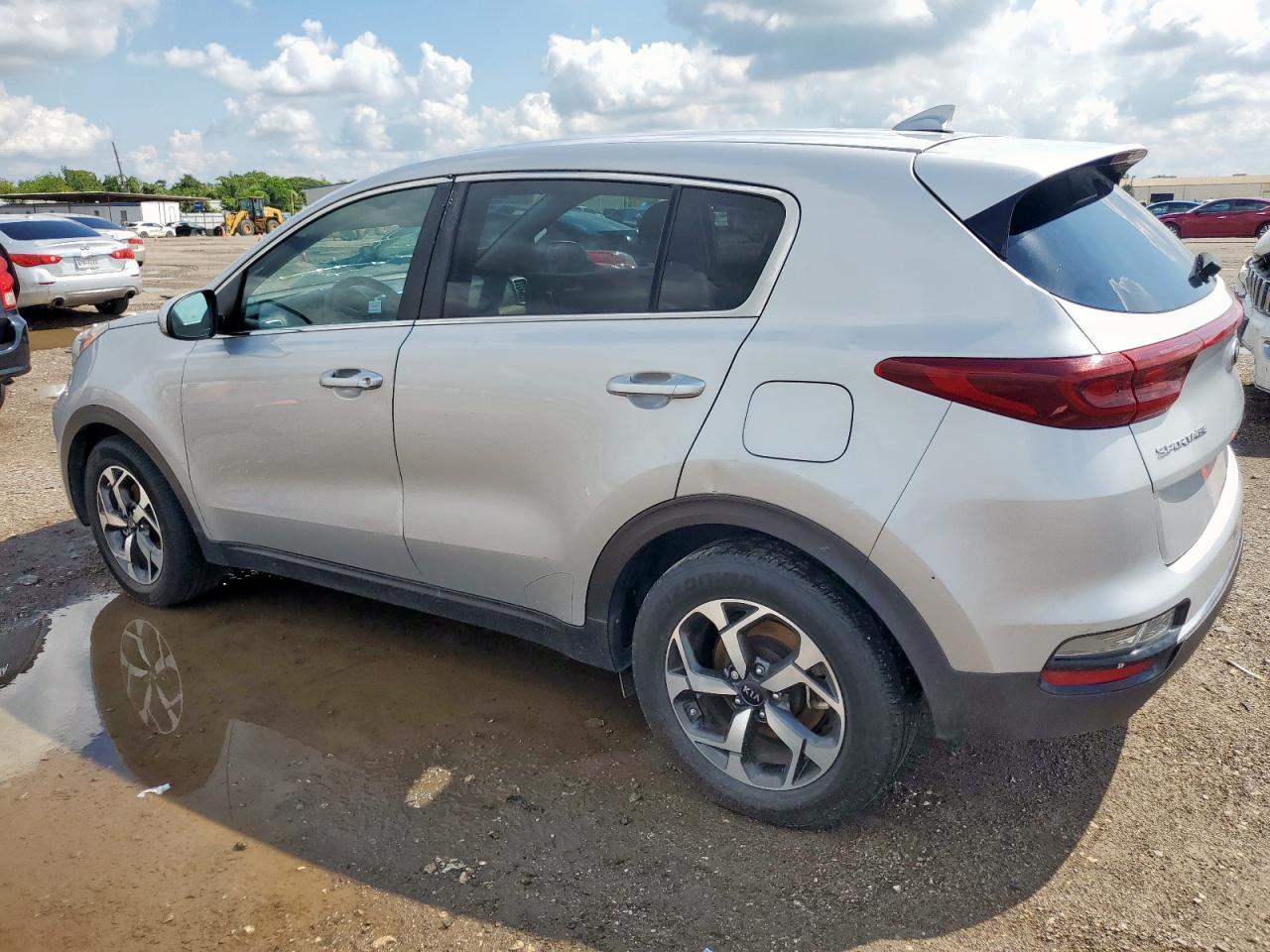 2021 Kia Sportage Lx - Фото 2