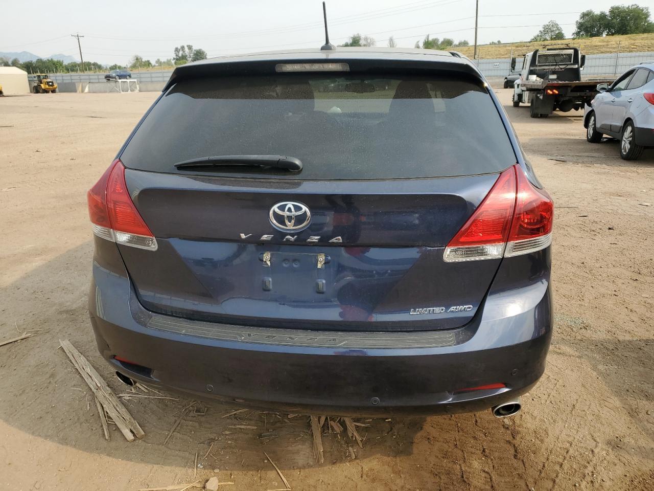 2015 Toyota Venza Le - Image 6