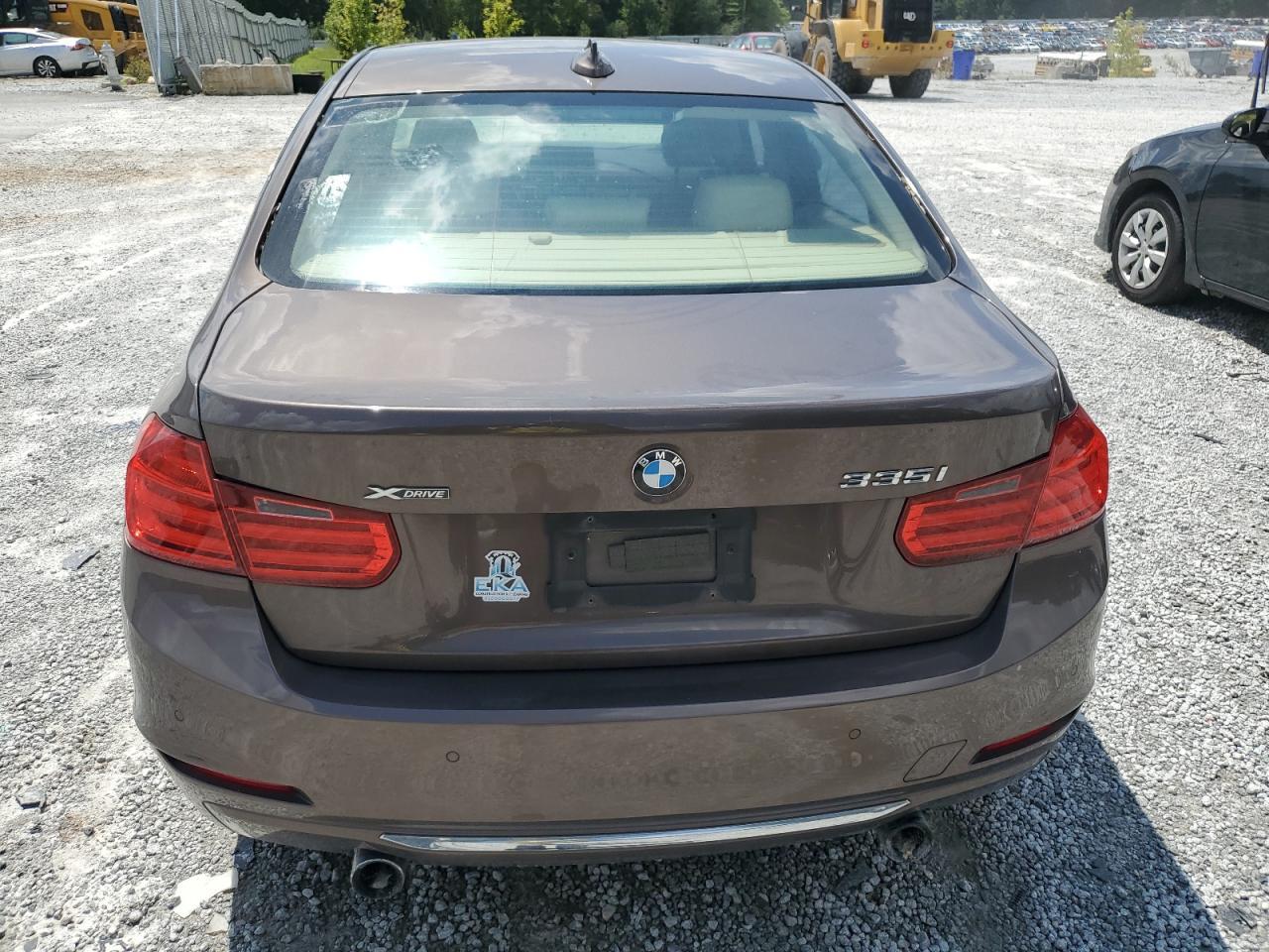 2013 BMW 335 Xi - Фото 6