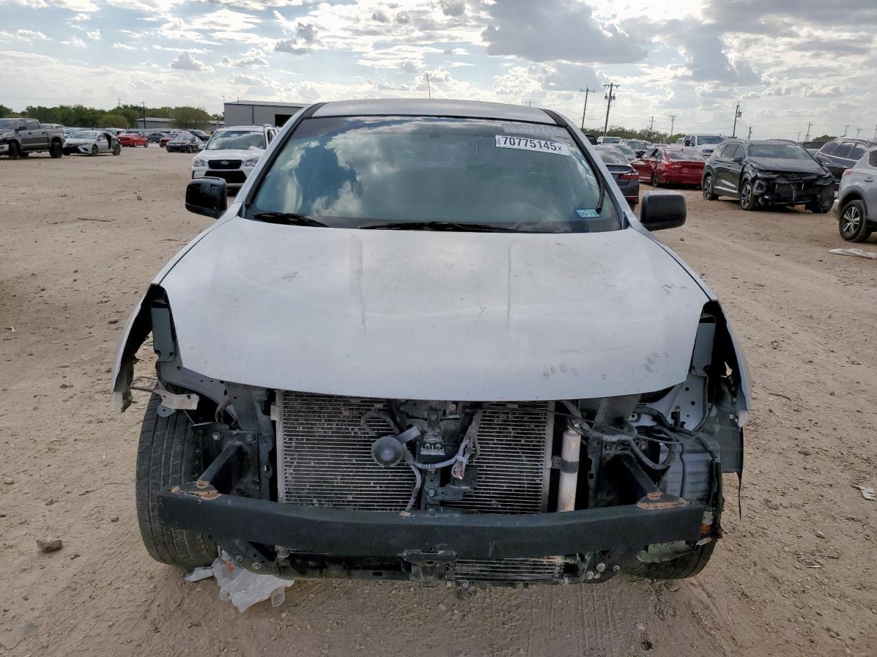2013 Nissan Rogue S - Фото 5
