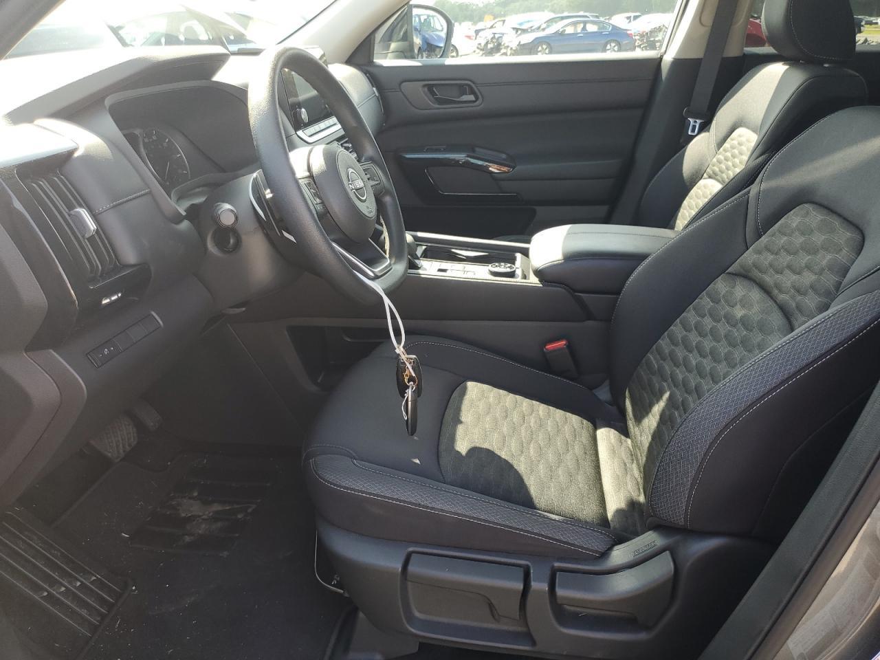 2024 Nissan Pathfinder S - Фото 7