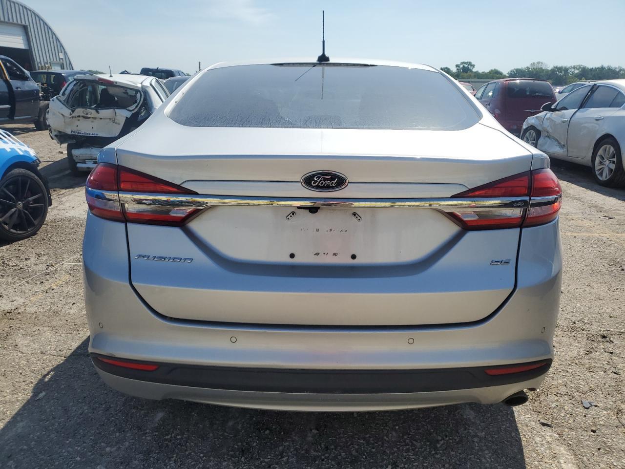2017 Ford Fusion Se - Фото 6