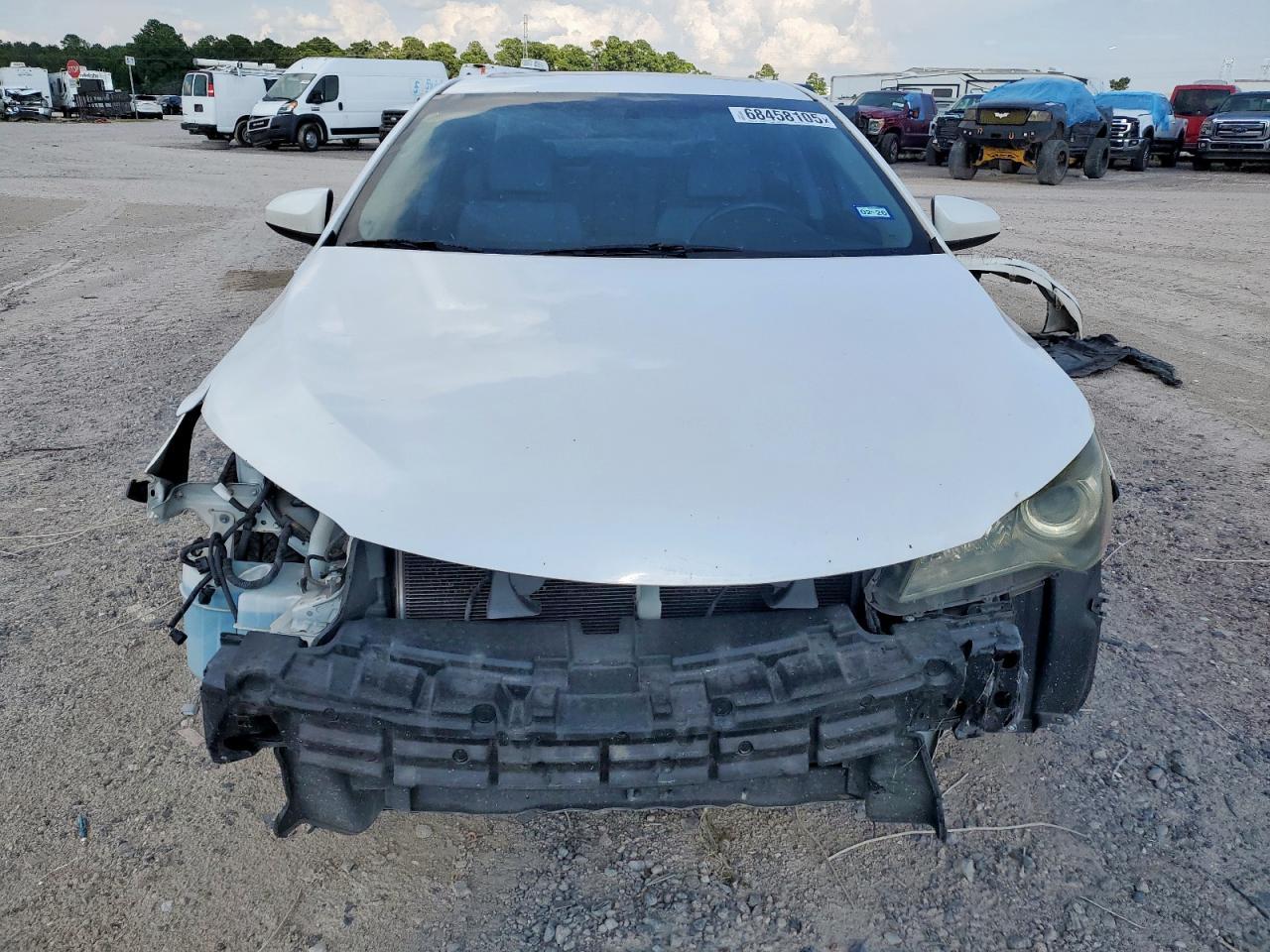 2015 Toyota Camry - Фото 5