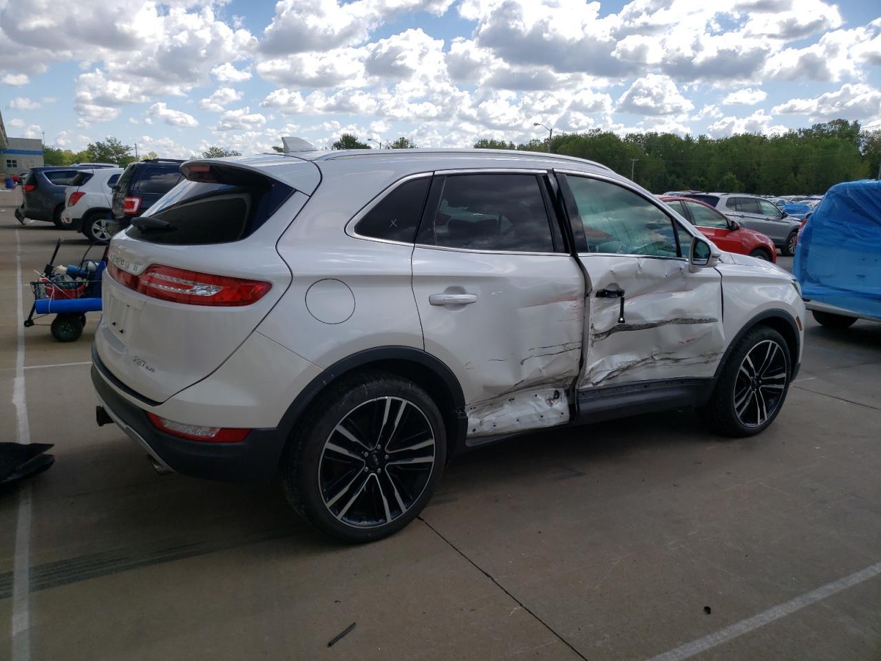 2018 Lincoln Mkc Reserve - Image 3