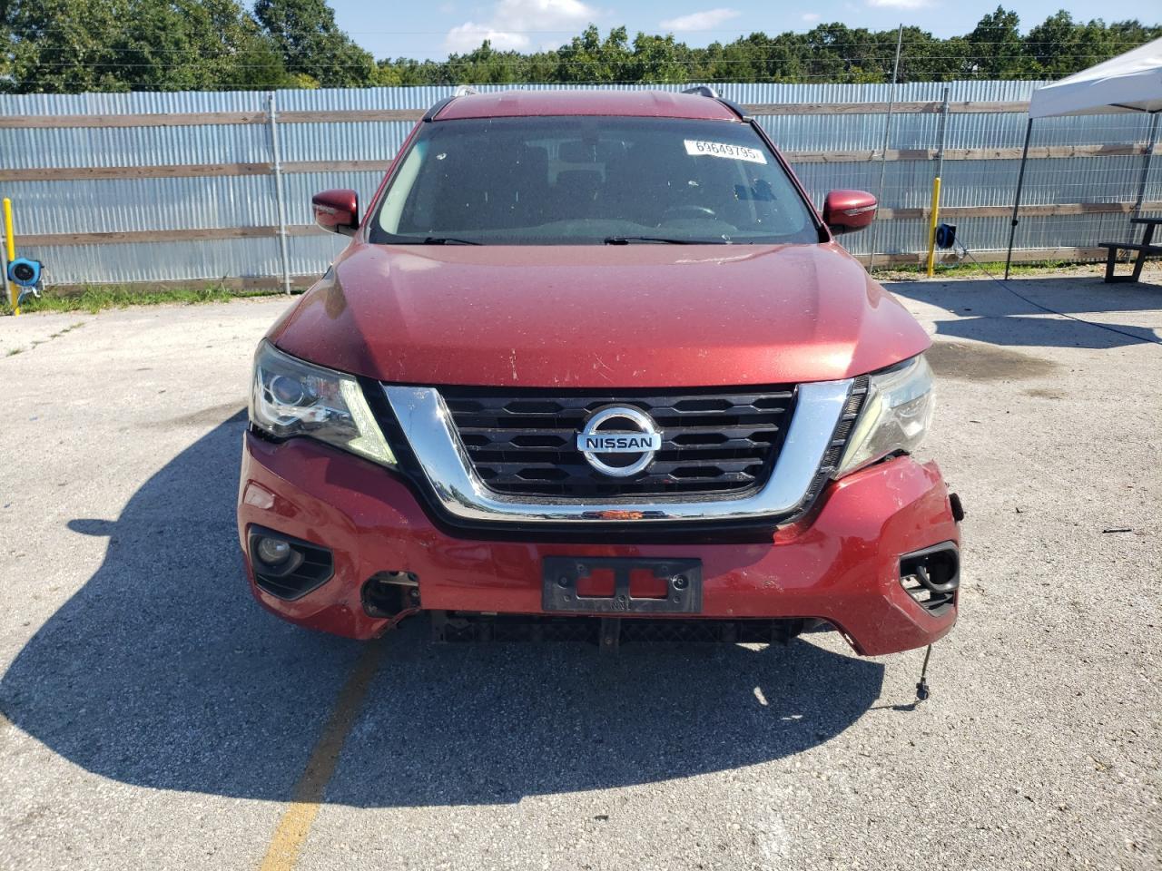 2017 Nissan Pathfinder S - Image 5