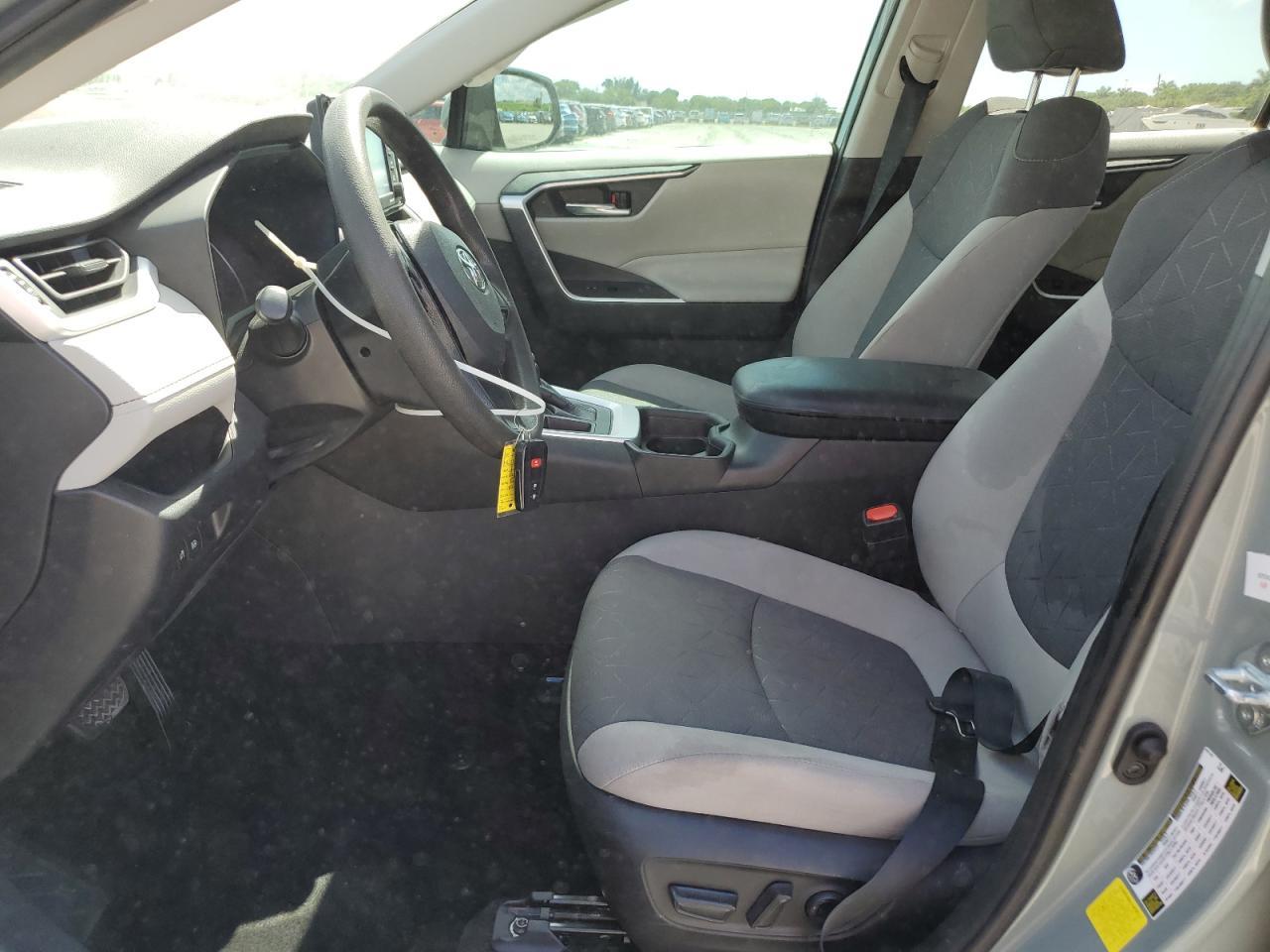 2021 Toyota Rav4 Xle - Image 7