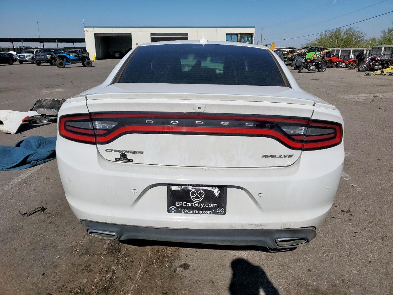 2017 Dodge Charger Sxt - Image 6