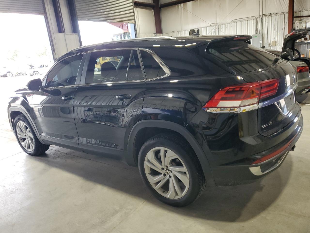 2020 Volkswagen Atlas Cross Sport Sel - Фото 2