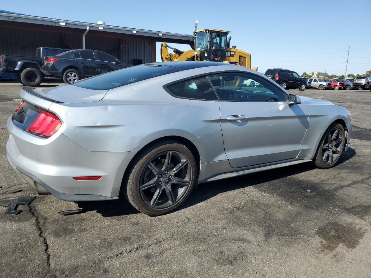 2018 Ford Mustang - Image 3