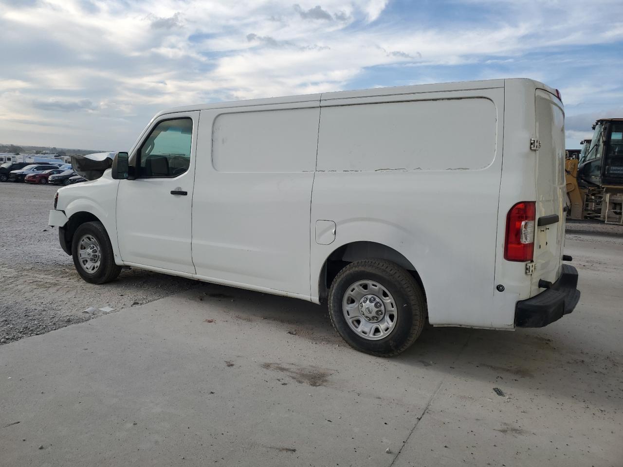 2013 Nissan Nv 1500 - Фото 2