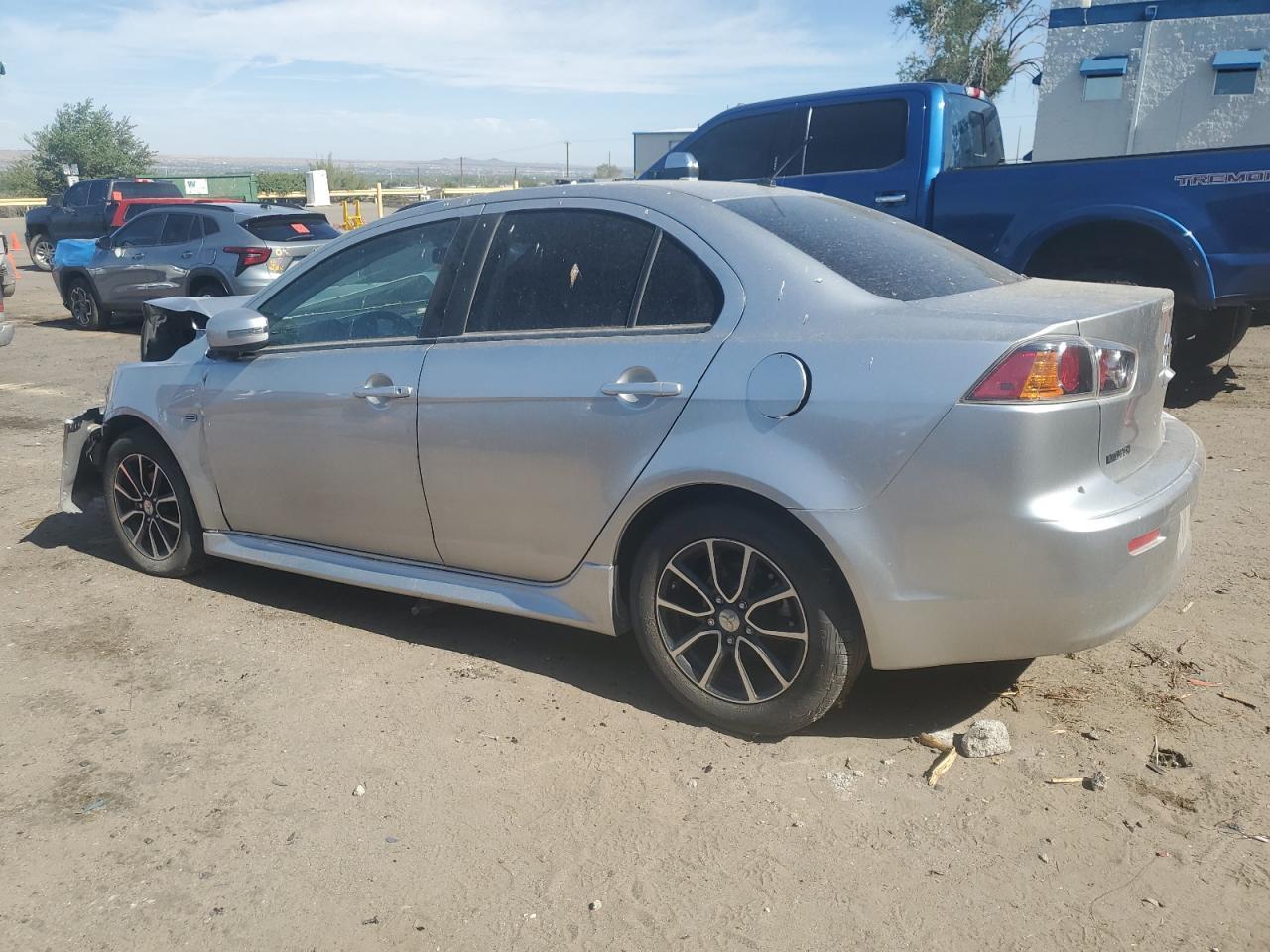 2017 Mitsubishi Lancer Es - Фото 2