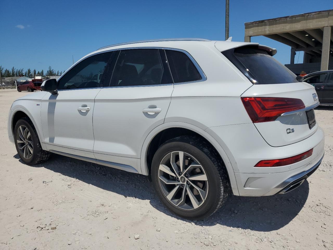 2023 Audi Q5 Premium Plus 45 - Image 2