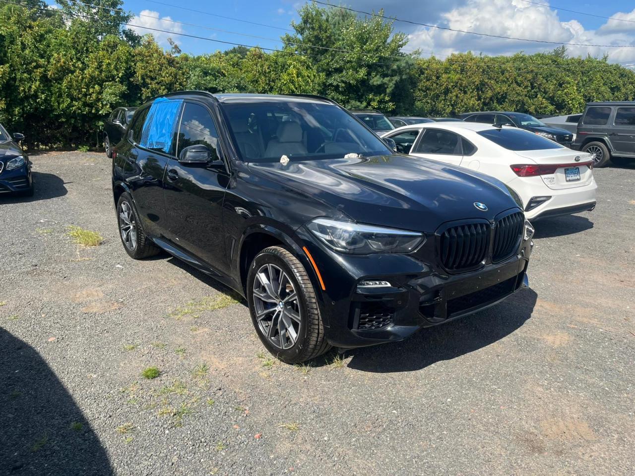 2020 BMW X5 M50I - Фото 4