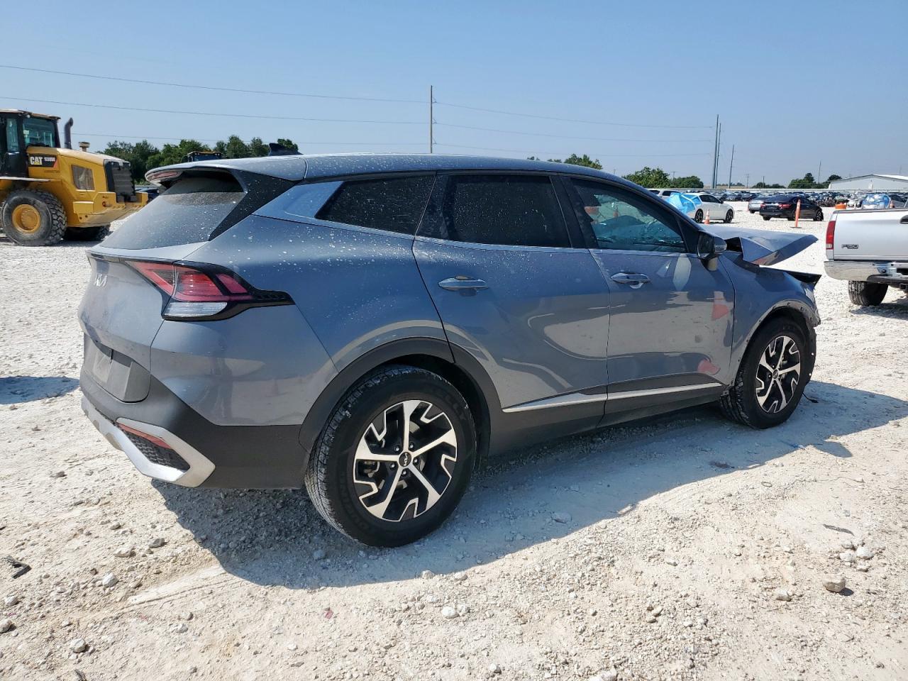 2023 Kia Sportage Ex - Image 3