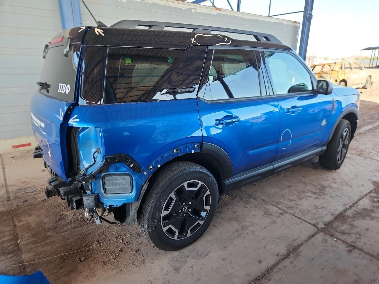 2022 Ford Bronco Sport Outer Banks - Фото 3