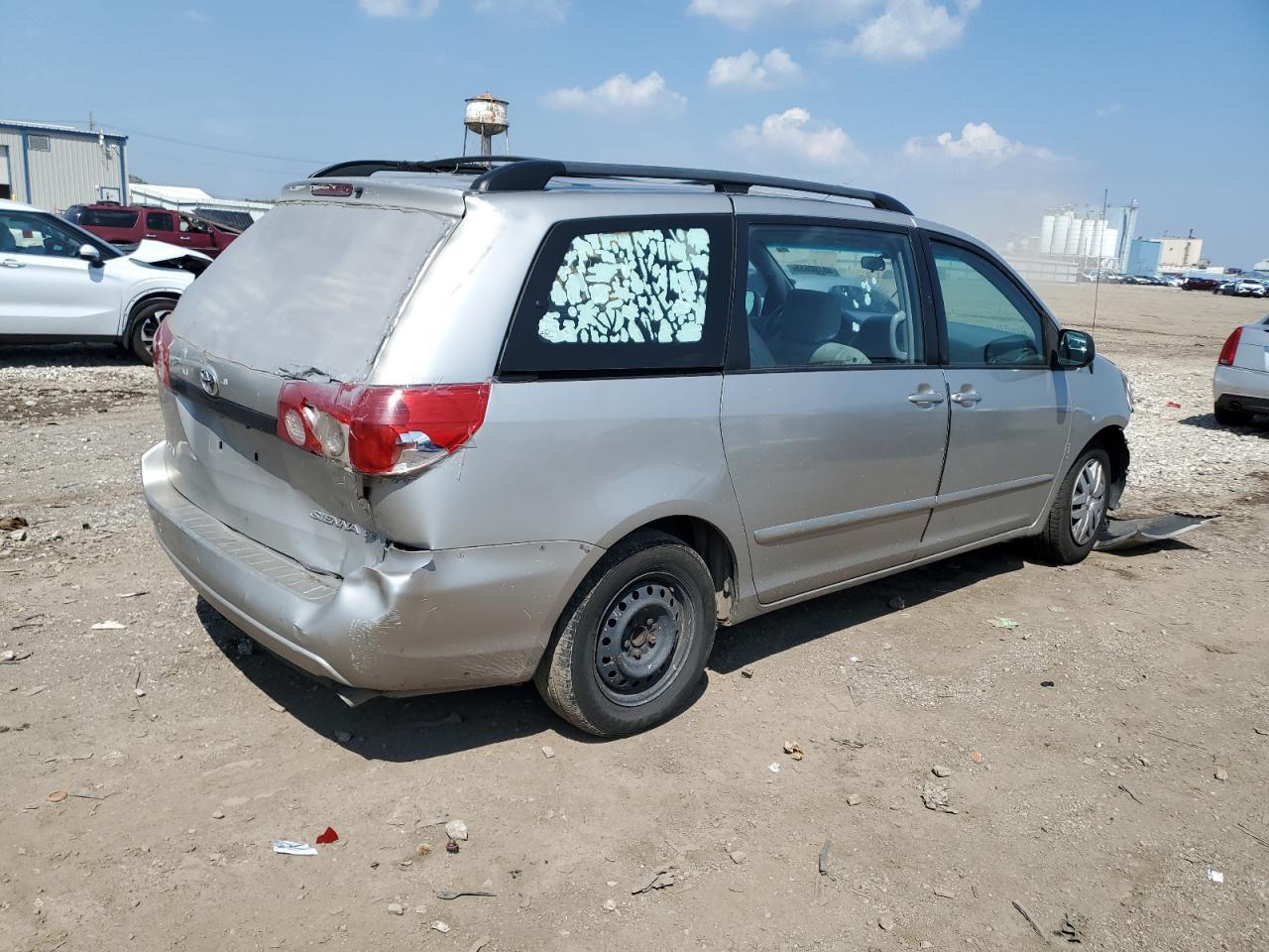 2006 Toyota Sienna Ce - Image 3