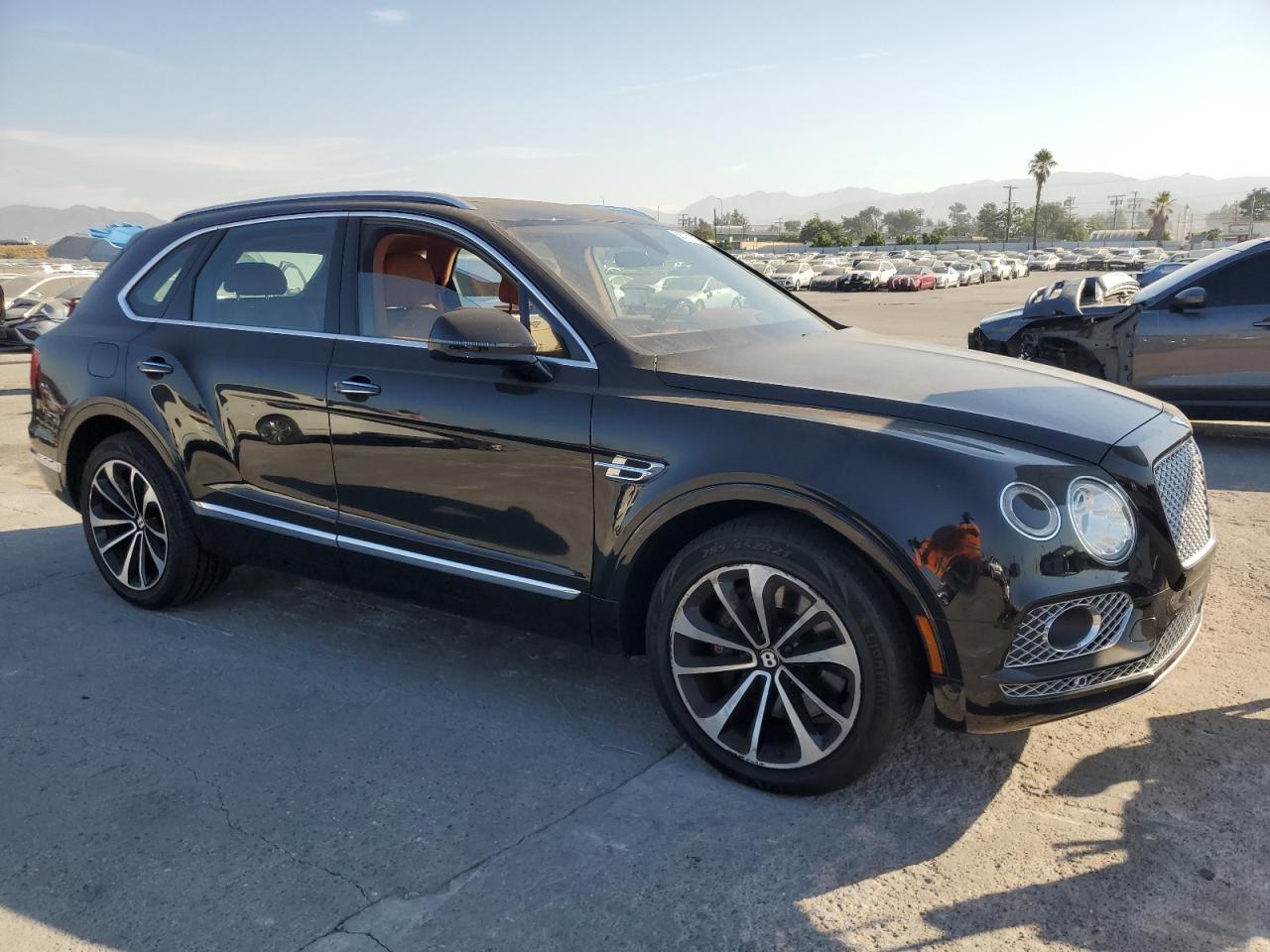 2019 Bentley Bentayga - Фото 4