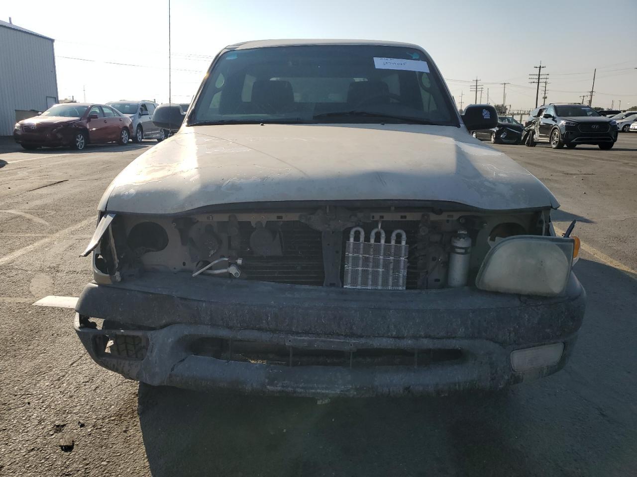 2004 Toyota Tacoma - Фото 5