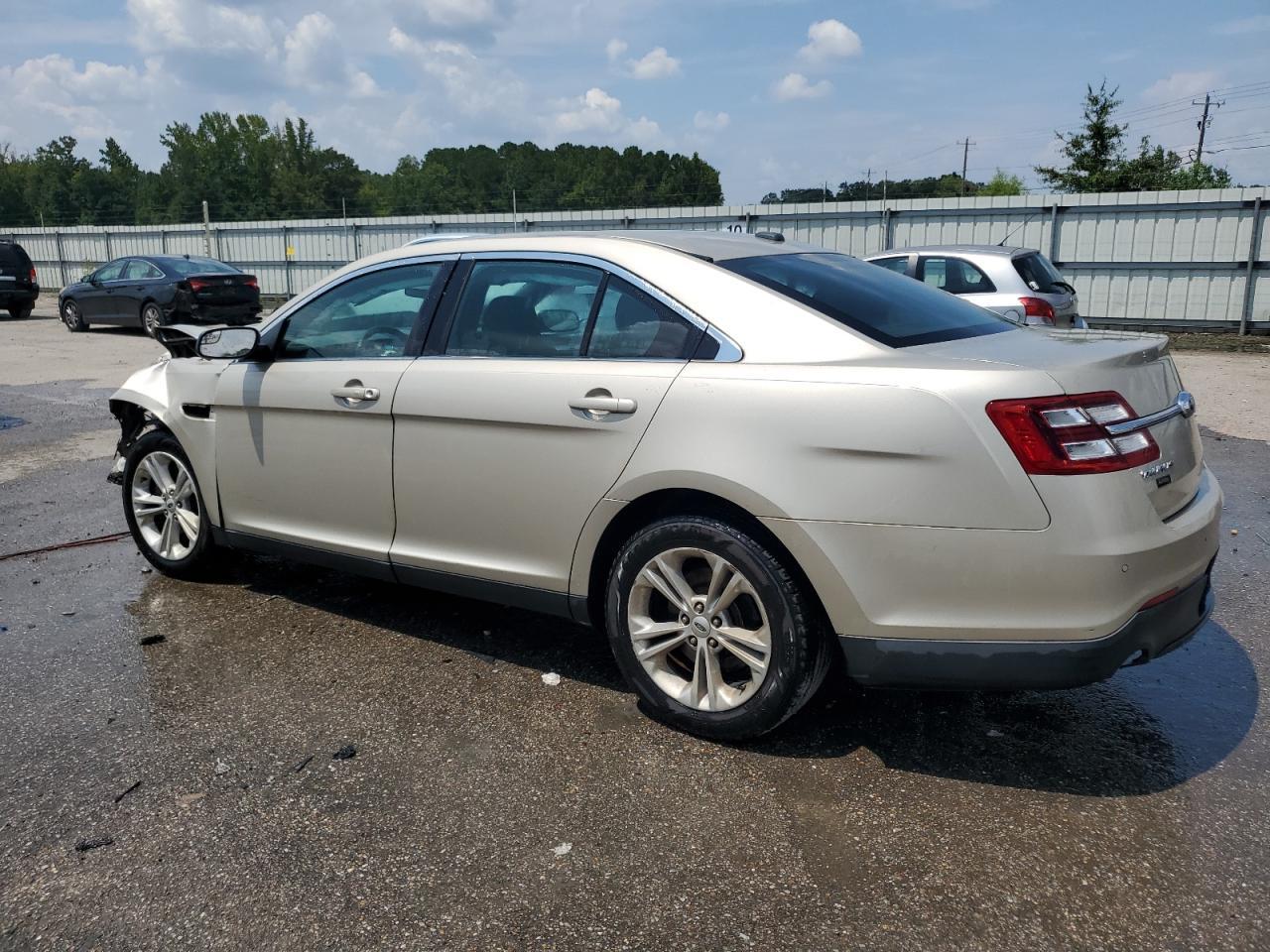 2017 Ford Taurus Sel - Фото 2