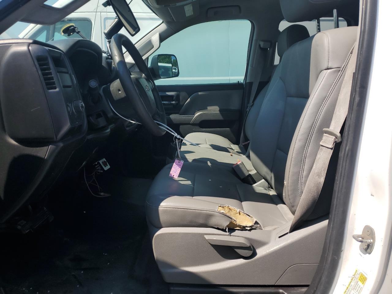 2015 Chevrolet Silverado C2500 Heavy Duty - Image 7