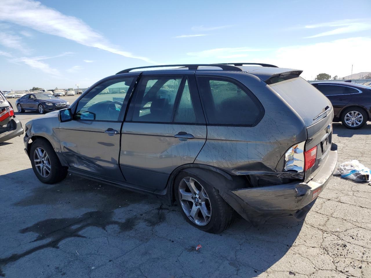 2006 BMW X5 3.0I - Image 2